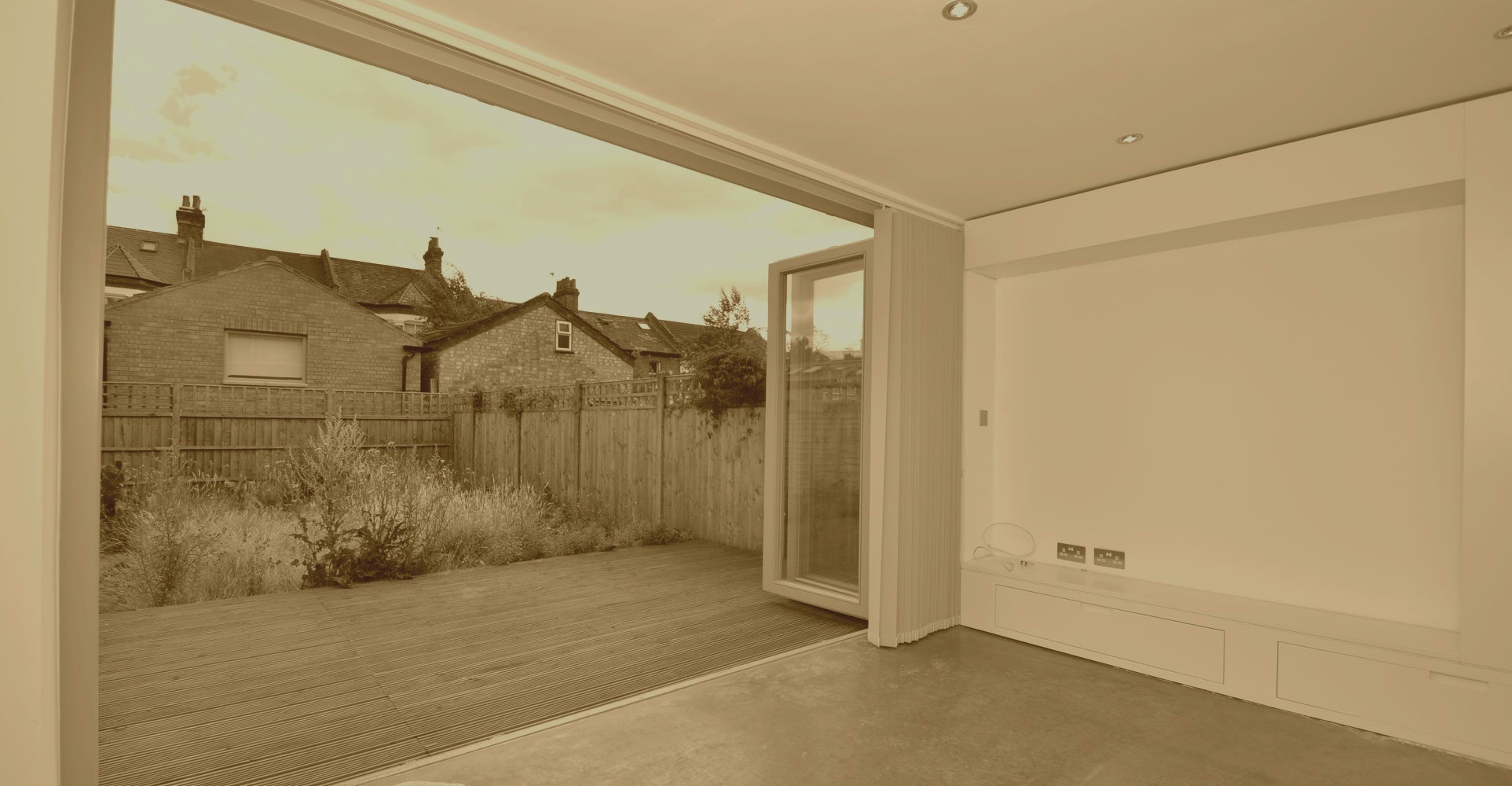 Slider, Glaziers in Highbury, N5